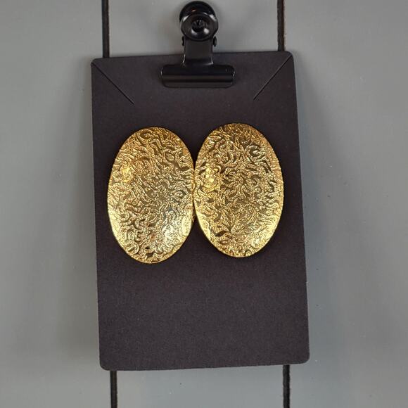 Gold Oval Pierced Earrings Embossed Metal 1.56"x0.94" Unbranded Vintage Retro - Picture 6 of 6